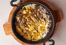 Kavurmalı Yumurta